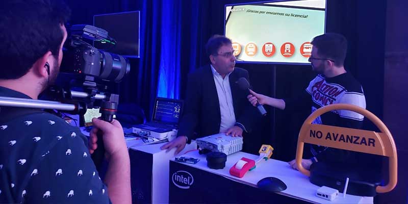 Intel Experience Day 2019 en Chile stand de Exolinked